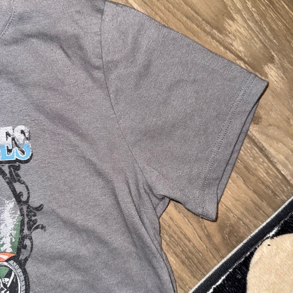 "Vintage Vibes Custom Motorcycles Cropped Graphic Tee - grey Large - Picture 5 of 8